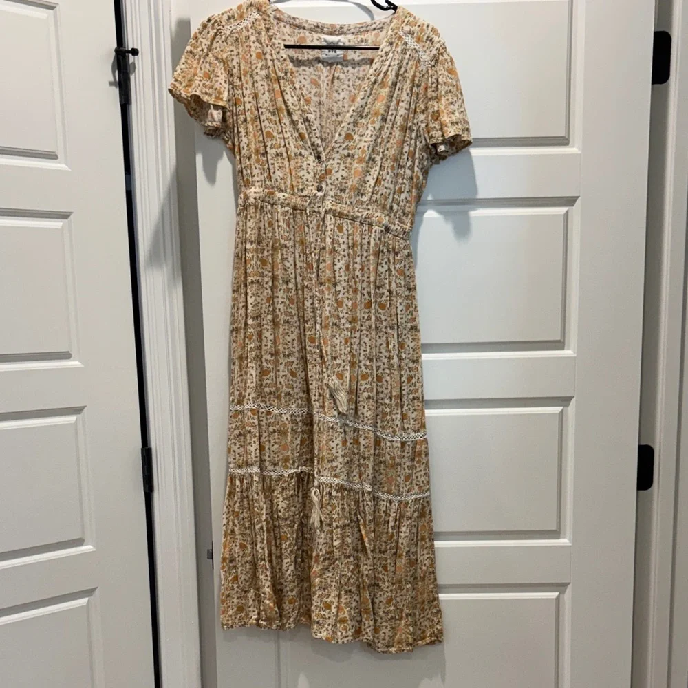 Cotton Rye Floral Half Button Up Tie Waist Midi Dress in Yellow Cream and Green - Picture 1 of 6